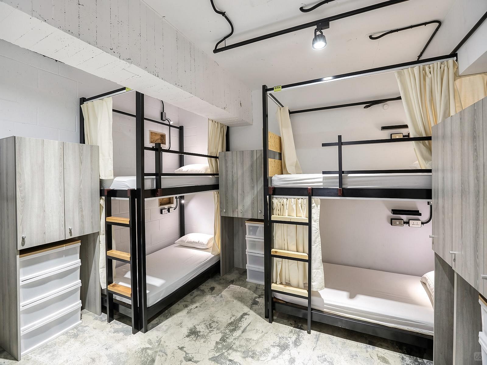  F - Bed In A 4-Bed Male Only Room  -  Austere & Minimalist Styled Apt. w/ Workspace  - Gallery -  3