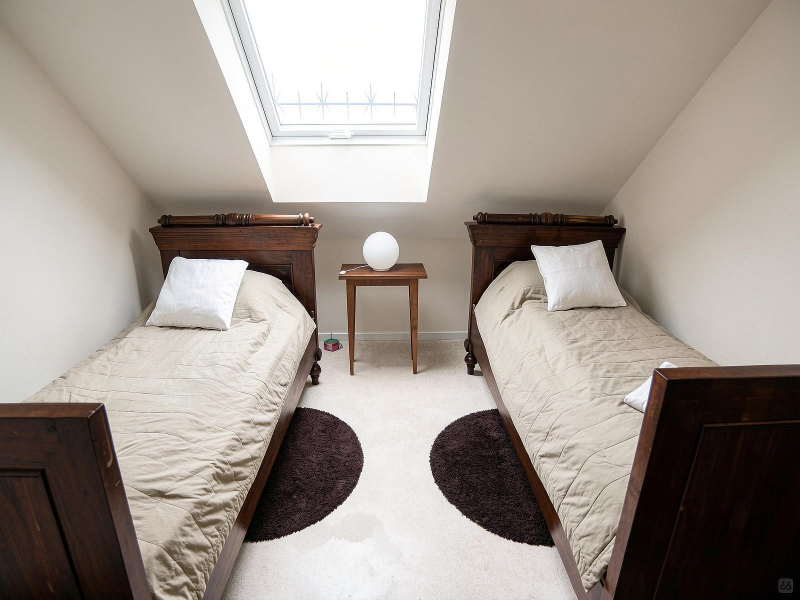  Single Comfort Room  -  Charming Modern Rural Complex w/ Coworking + Gym + Lounge Areas House  - Gallery -  21