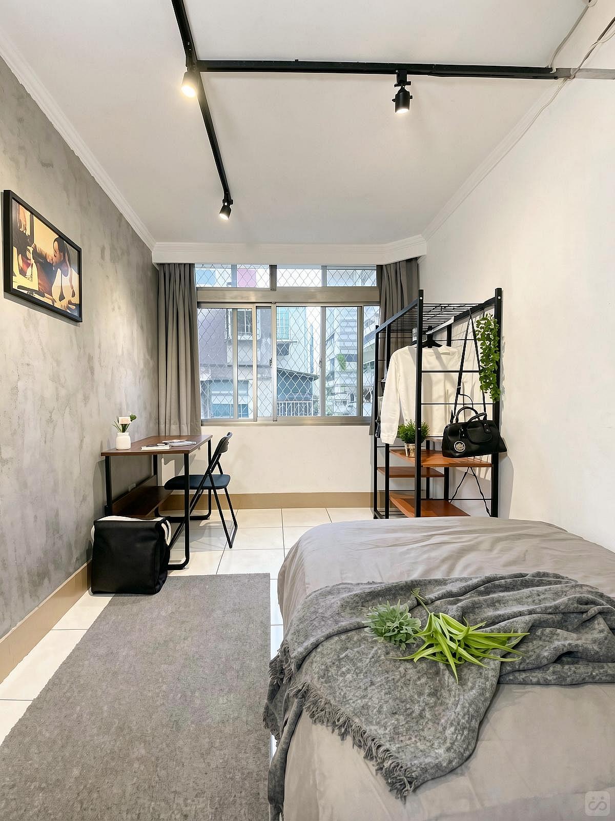 Private Room - Comfortable Urban Apts w/ Workspace Home - Gallery - 30