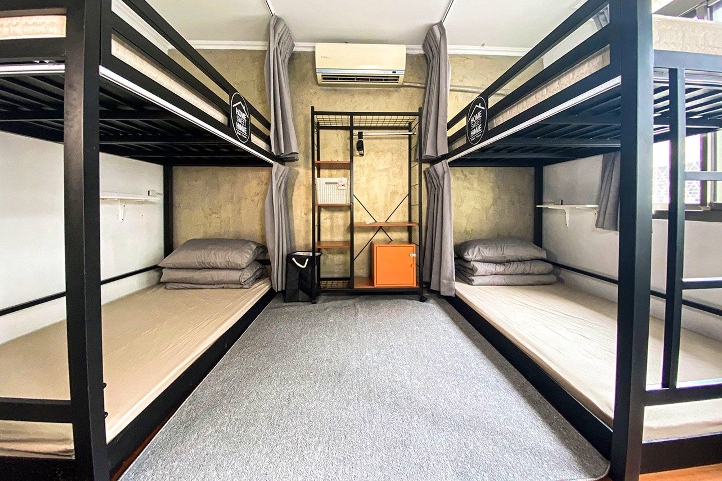 Bed In A 4-Bed Gender Separated Room - Comfortable Urban Apts w/ Workspace Home - Gallery - 2