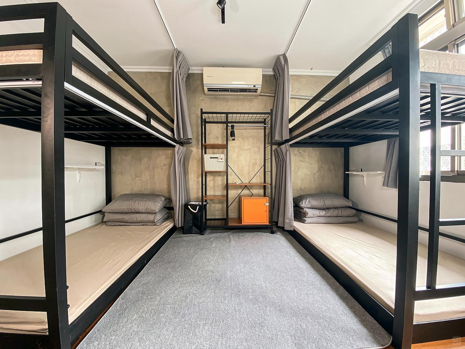 Bed In A 4-Bed Gender Separated Room - Comfortable Urban Apts w/ Workspace Home - Gallery - 28