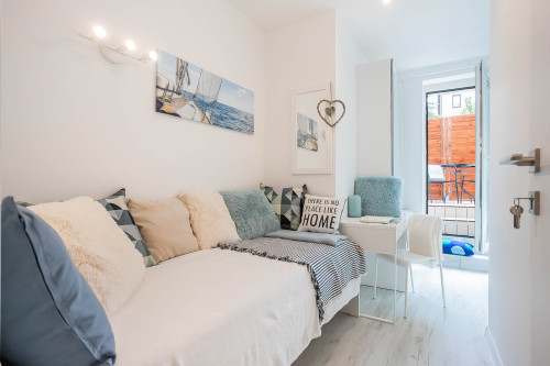 Room 2 with terrace by Metro Wilanowska - Gallery - 7