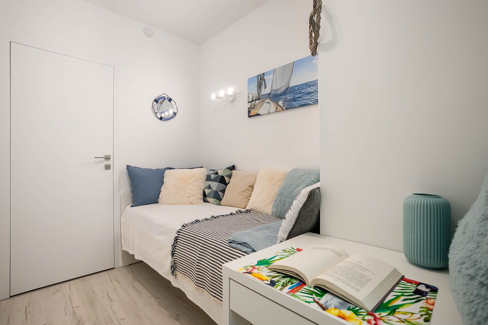 Room 2 With Terrace By Metro Wilanowska - 16