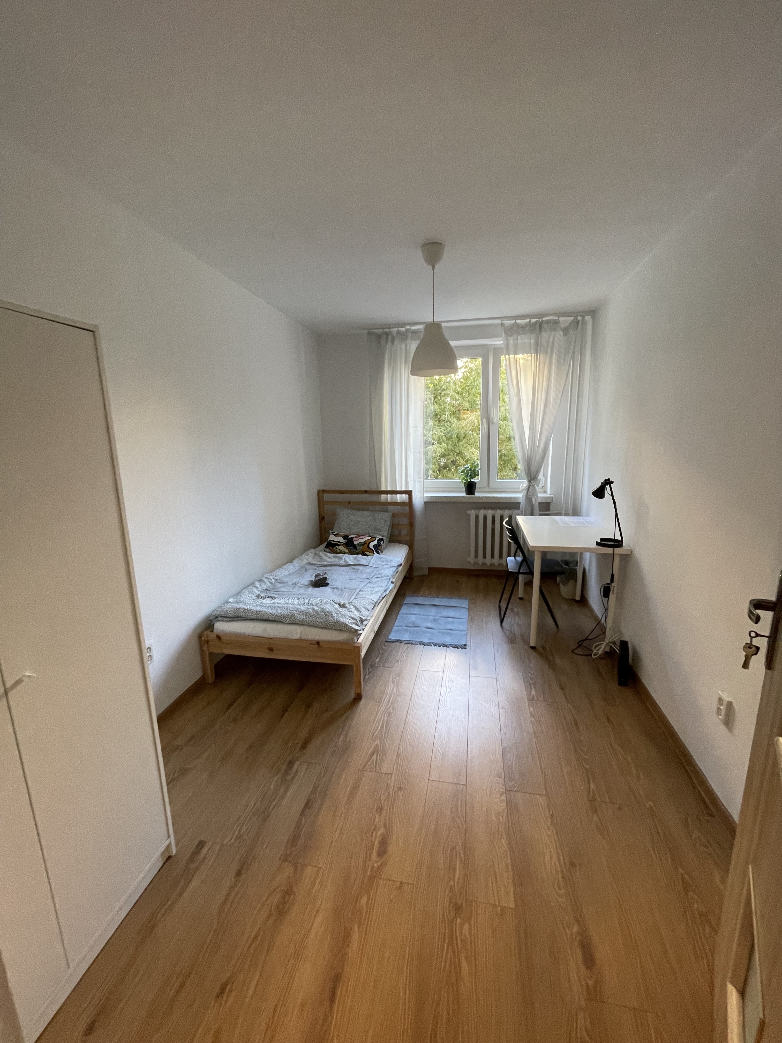 SPECIOUS PRIVATE ROOM 3 AT PLOCKA 8 - 1