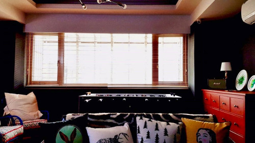 Generous Modern Apt. w/ Workspace
