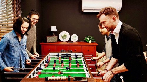 Generous Modern Apt. w/ Workspace