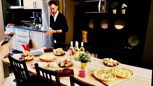 Generous Modern Apt. w/ Workspace