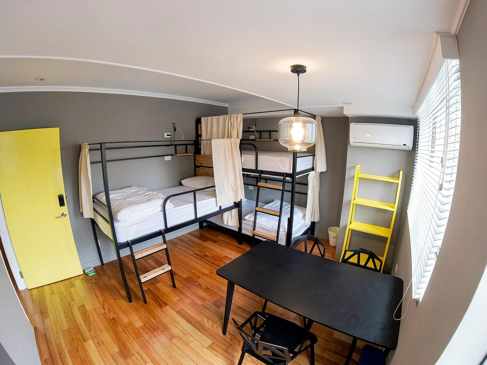 D - Bed In A 3-Bed Male Only Room - 5