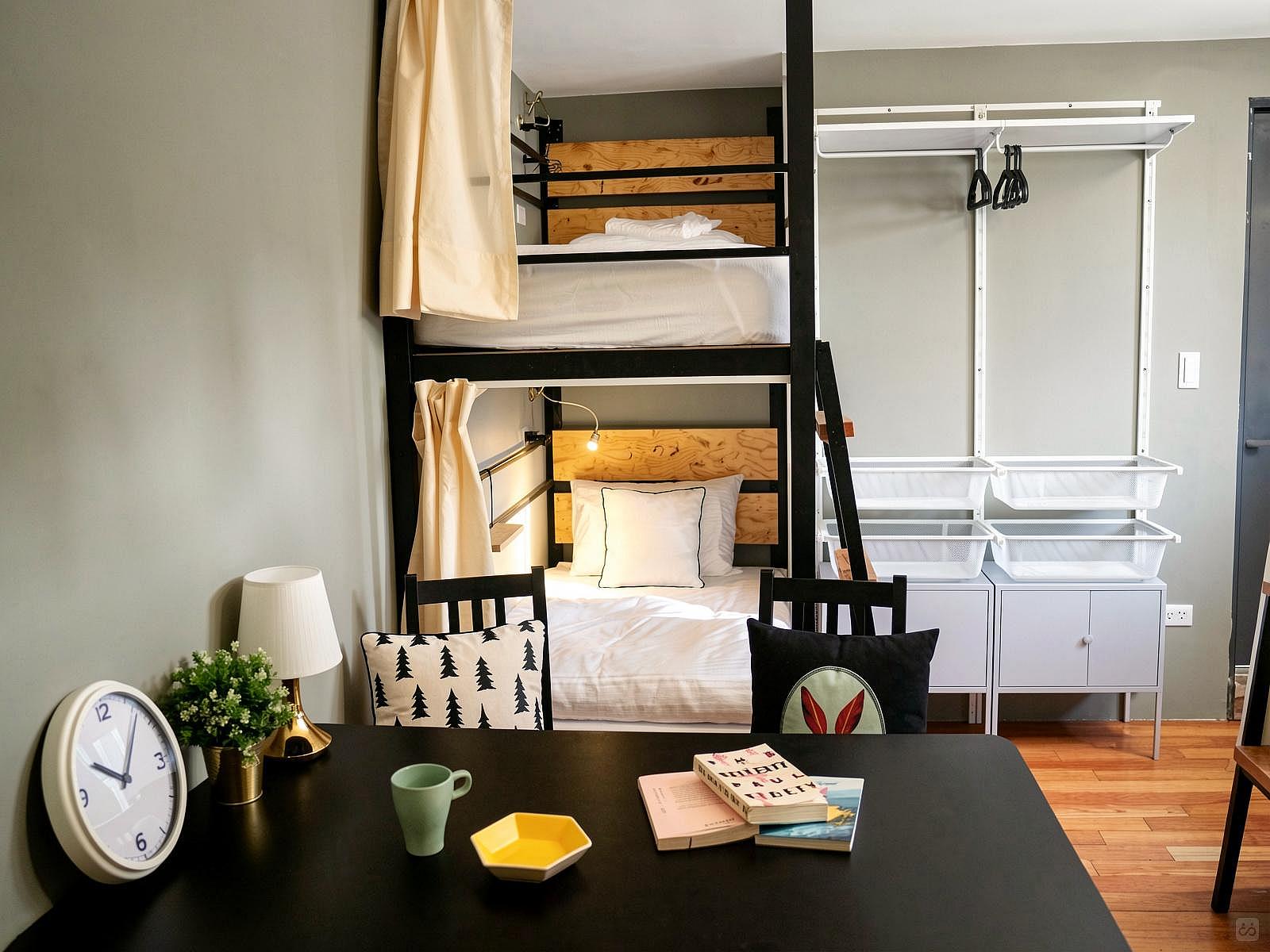 A - Bed In A 2-Bed Share Room - Generous Modern Apt. w/ Workspace - Gallery - 42