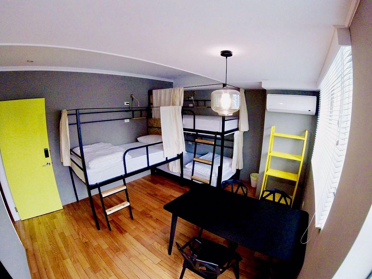 D - Bed In A 3-Bed Male Only Room - Generous Modern Apt. w/ Workspace - Gallery - 25