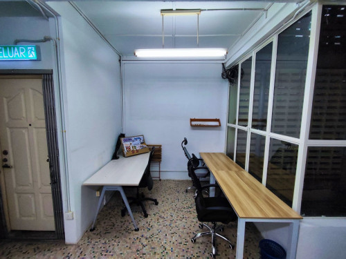 Modern complex 1 minute from Bukit Bintang Station