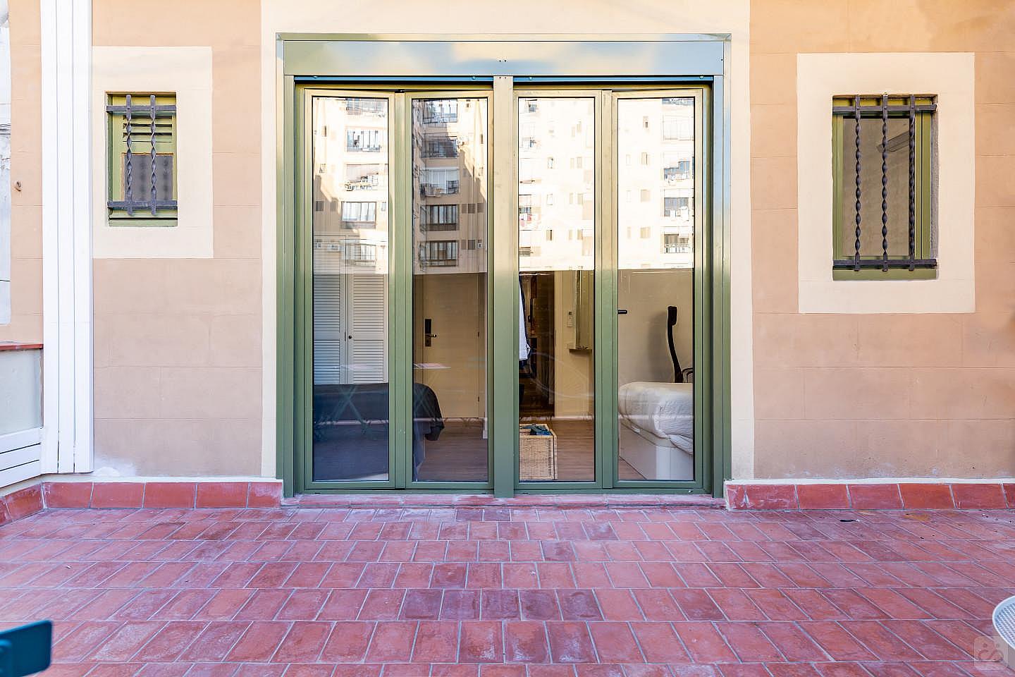 Full Room With Shared Terrace - Gorgeous apartment near Sagrada Familia Collective - Gallery - 30