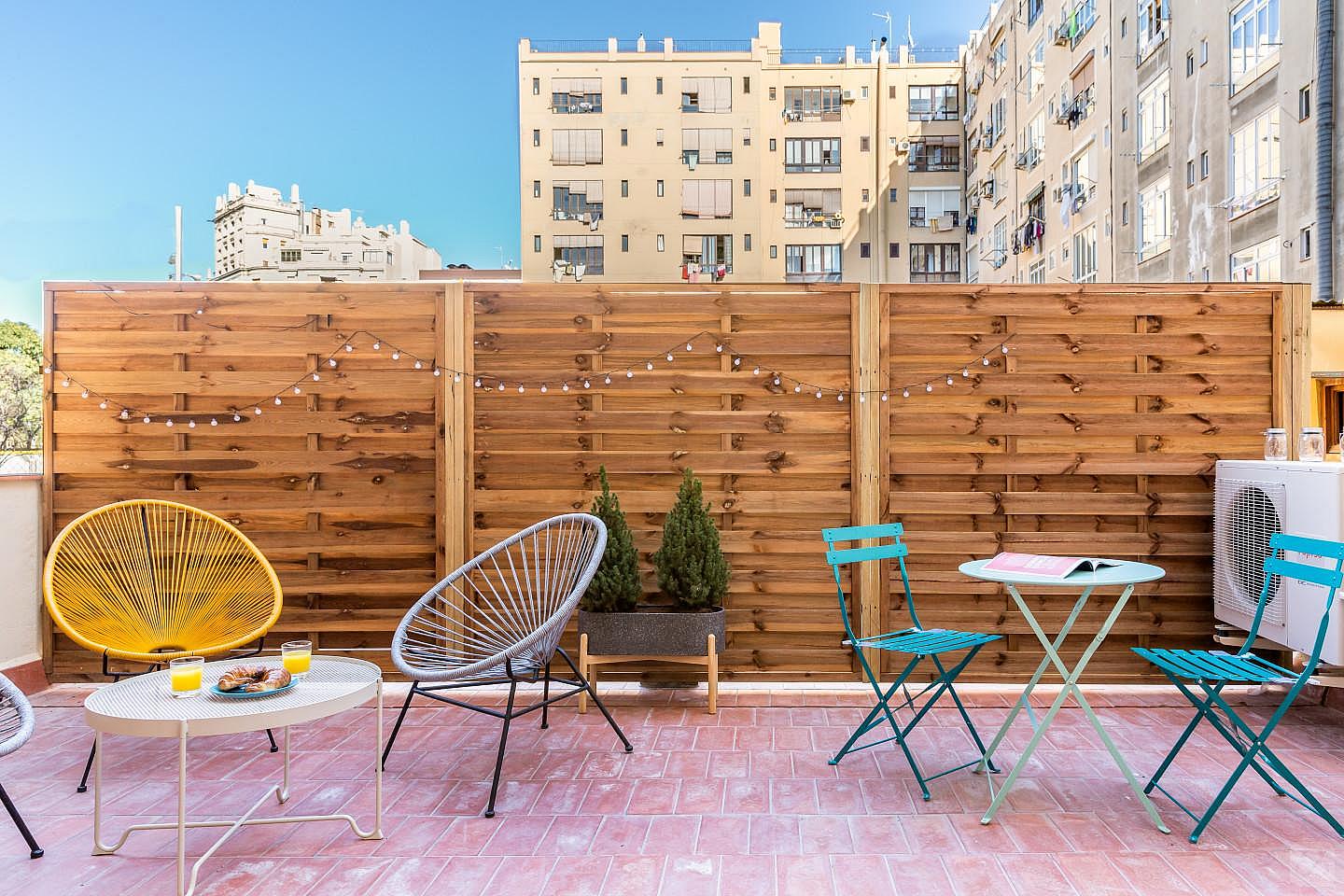 Full Room With Shared Terrace - Gorgeous apartment near Sagrada Familia Collective - Gallery - 15