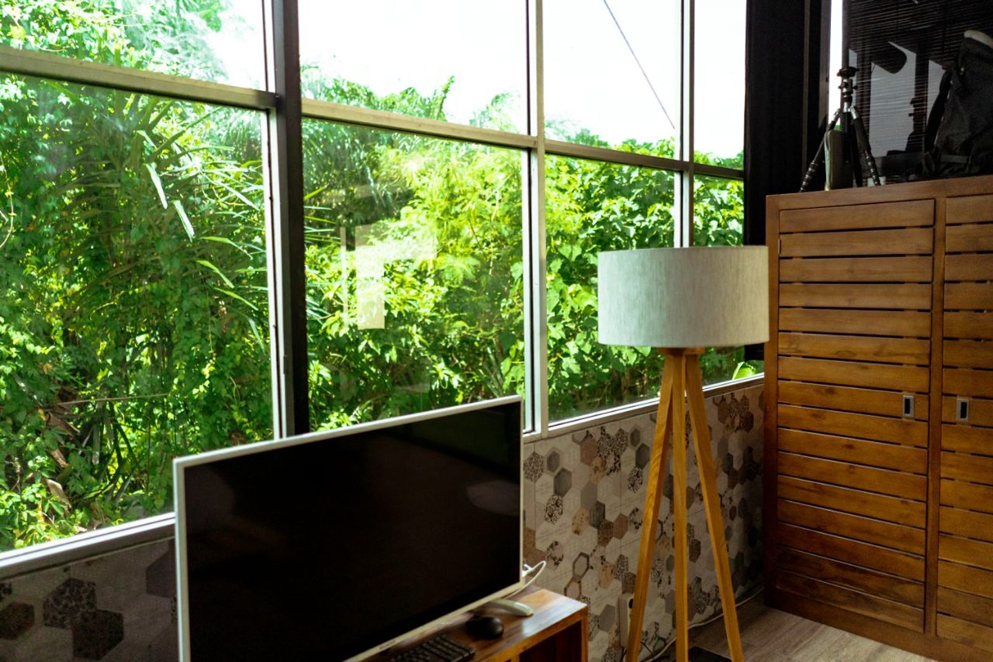  Jungle View Suite  -  Exotic Jungle Villa w/ Coworking + Rooftop Deck  - Gallery -  23