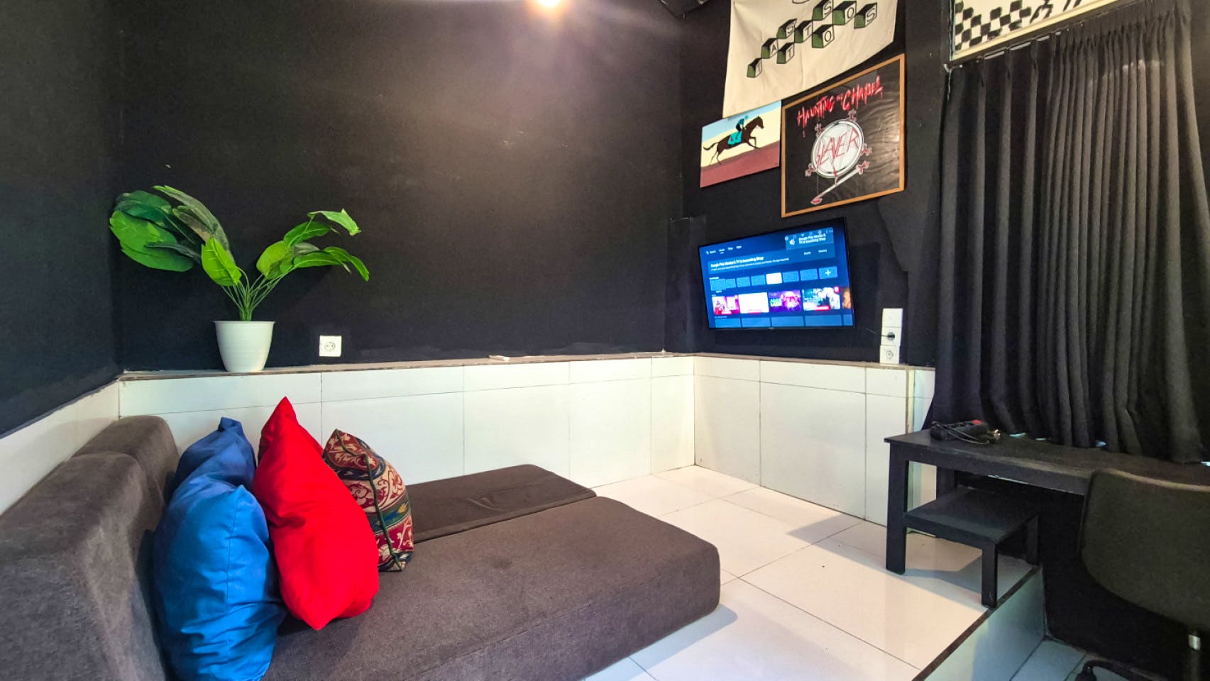  Jungle View Suite  -  Exotic Jungle Villa w/ Coworking + Rooftop Deck  - Gallery -  21