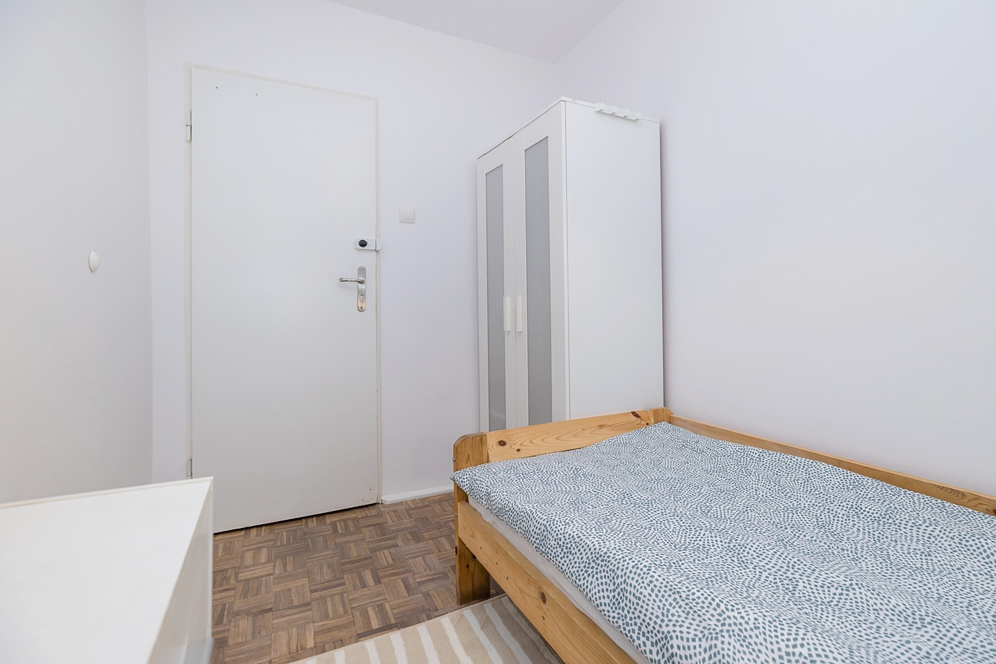 Single Room No 5 Close To City Center - 6