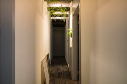Trendy Urban Style Apt. w/ Workspace