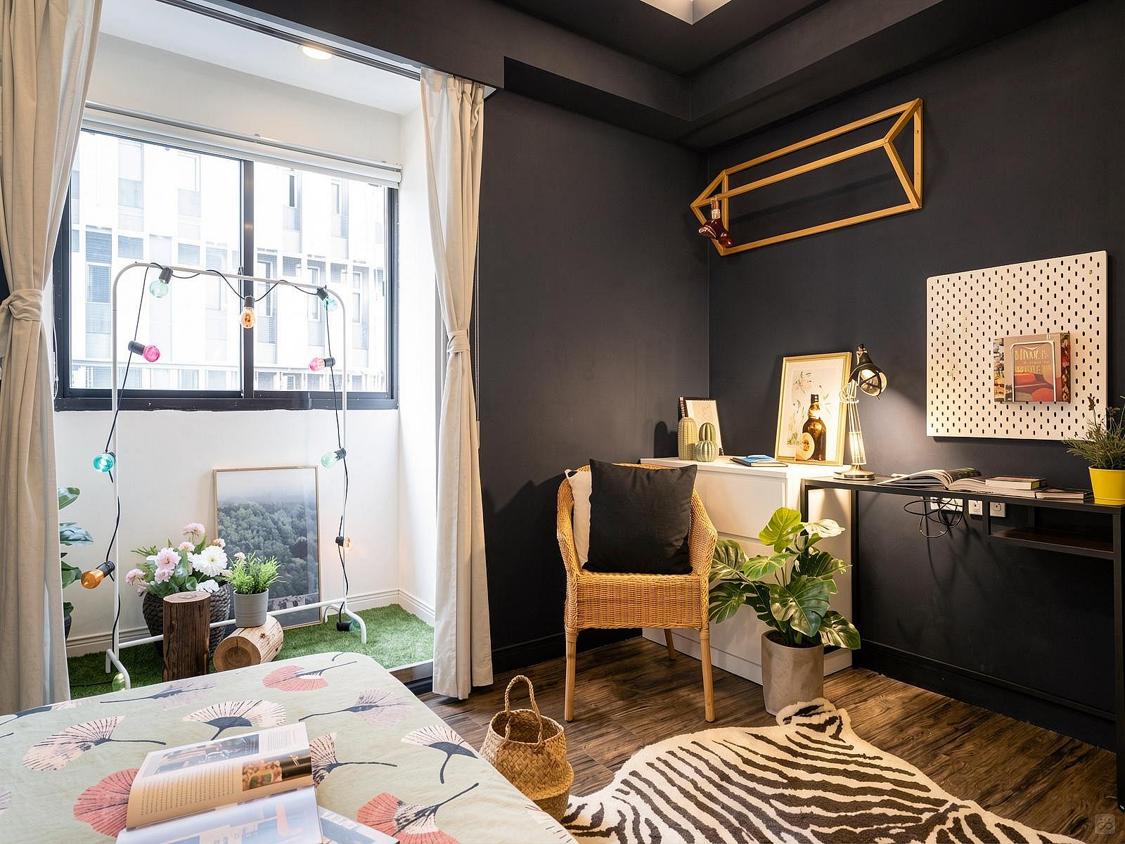 Bed In A 2-Bed Mixed Gender Room - 4