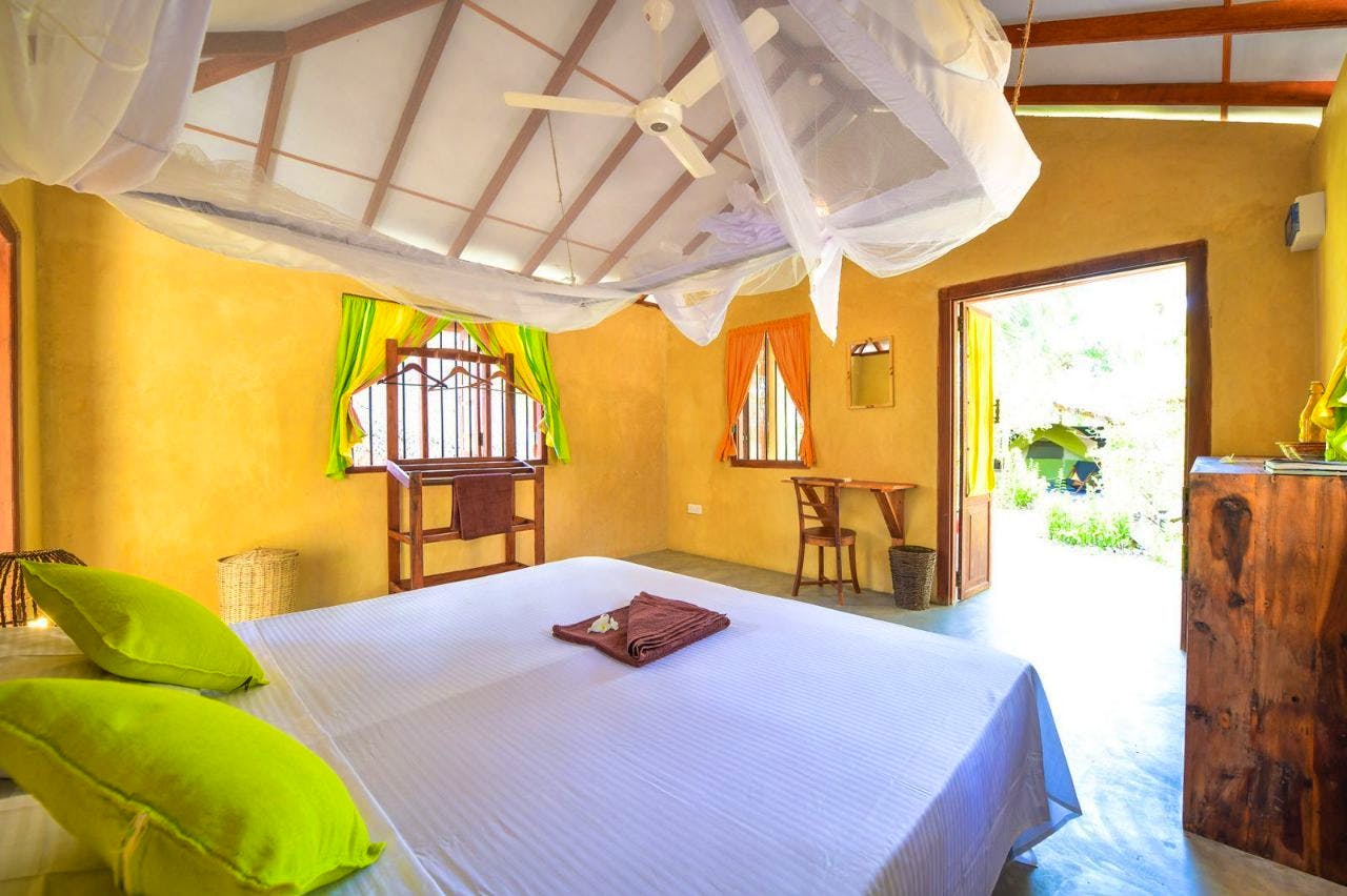 Private Garden View Bungalow W/ AC + Full Board - Rural Airy w/ Coworking + Pool House - Gallery - 2