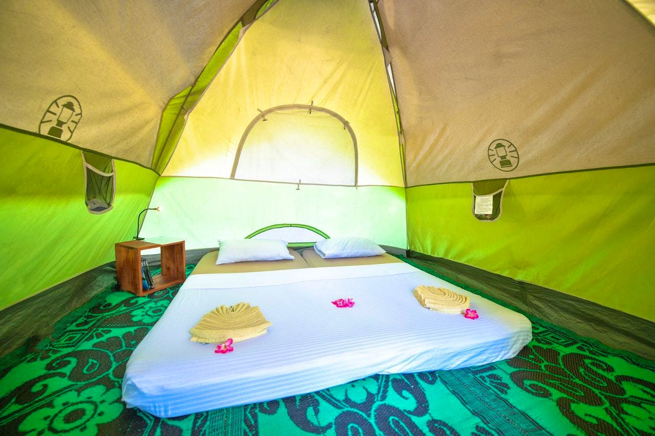 Deluxe Tent Full Board - Rural Airy w/ Coworking + Pool House - Gallery - 11