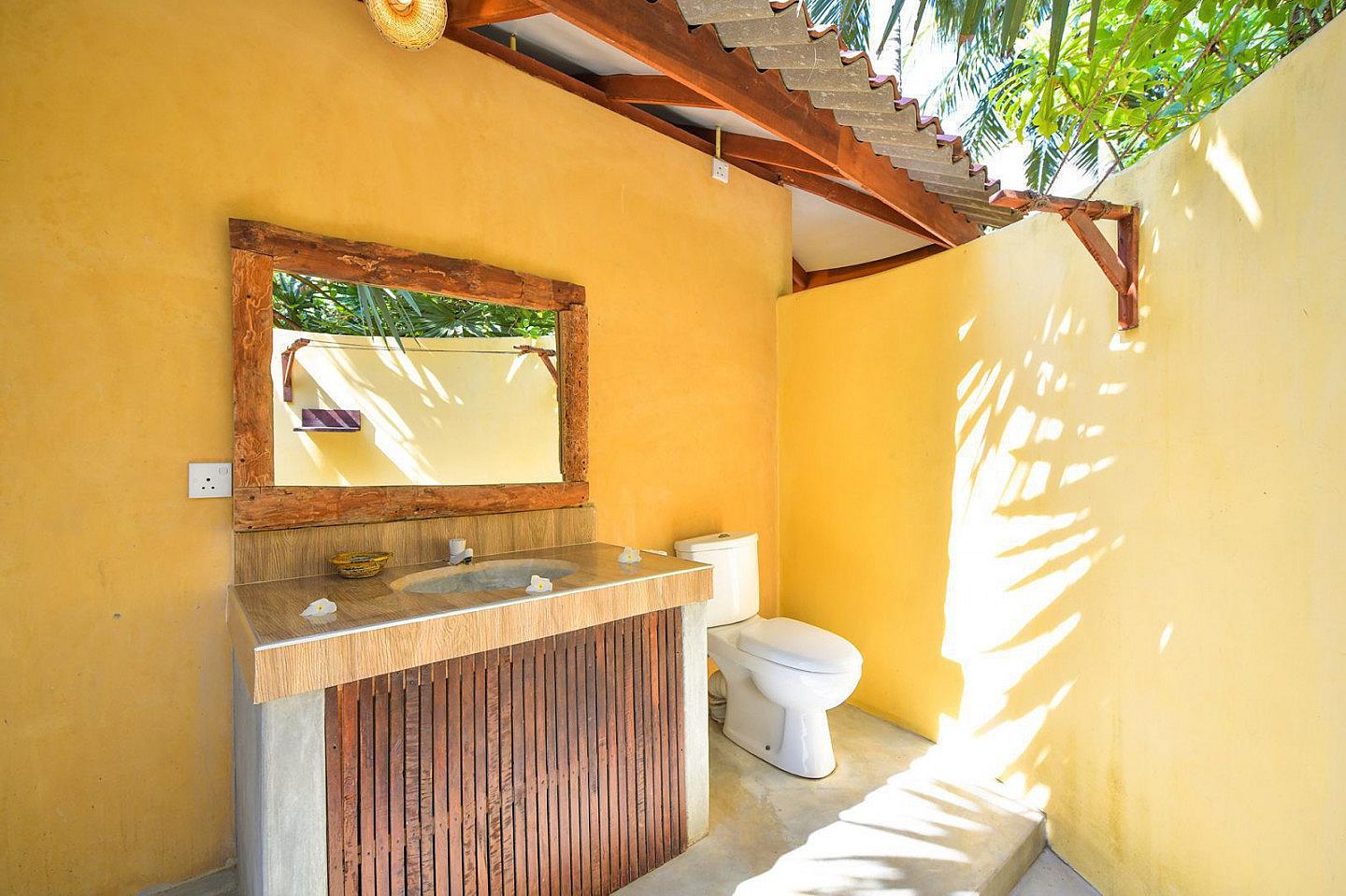 Private Garden Bungalow With AC - Rural Airy House w/ Coworking + Pool - Gallery - 8