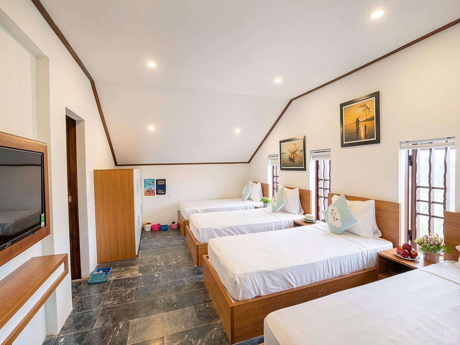  Bed In Our 4-Bed Female Dorm  -  Kiệt Residence  - Gallery -  7