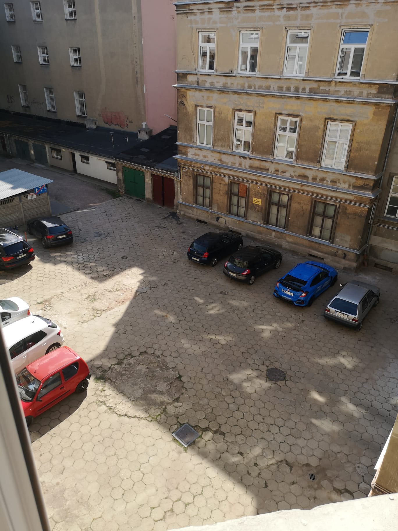 Single Room In 2 Bedroom Apartment - 7