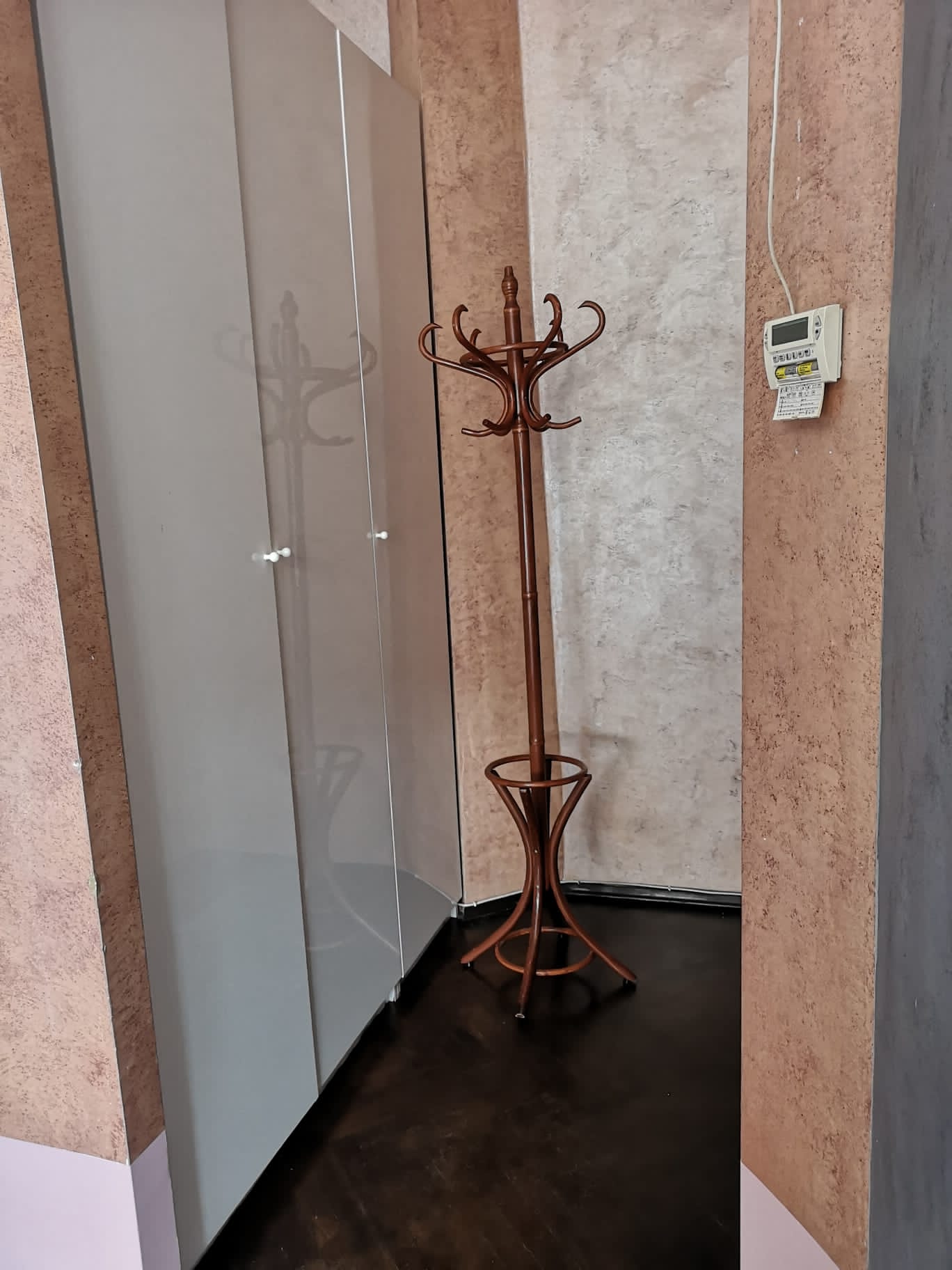Single Room In 2 Bedroom Apartment - 11