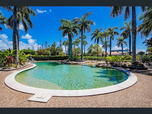 Palm Breeze Resort Style Retreat