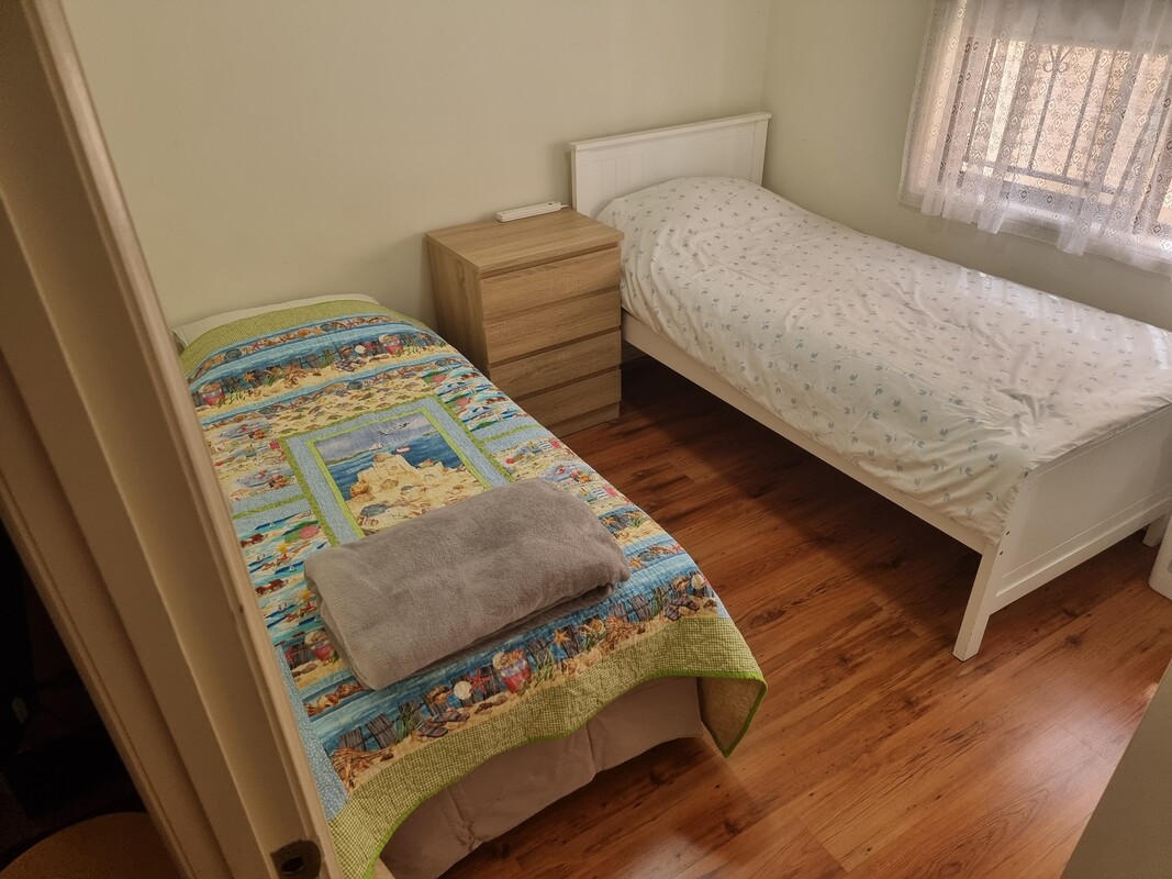 Bedroom One(Full Room) - 1