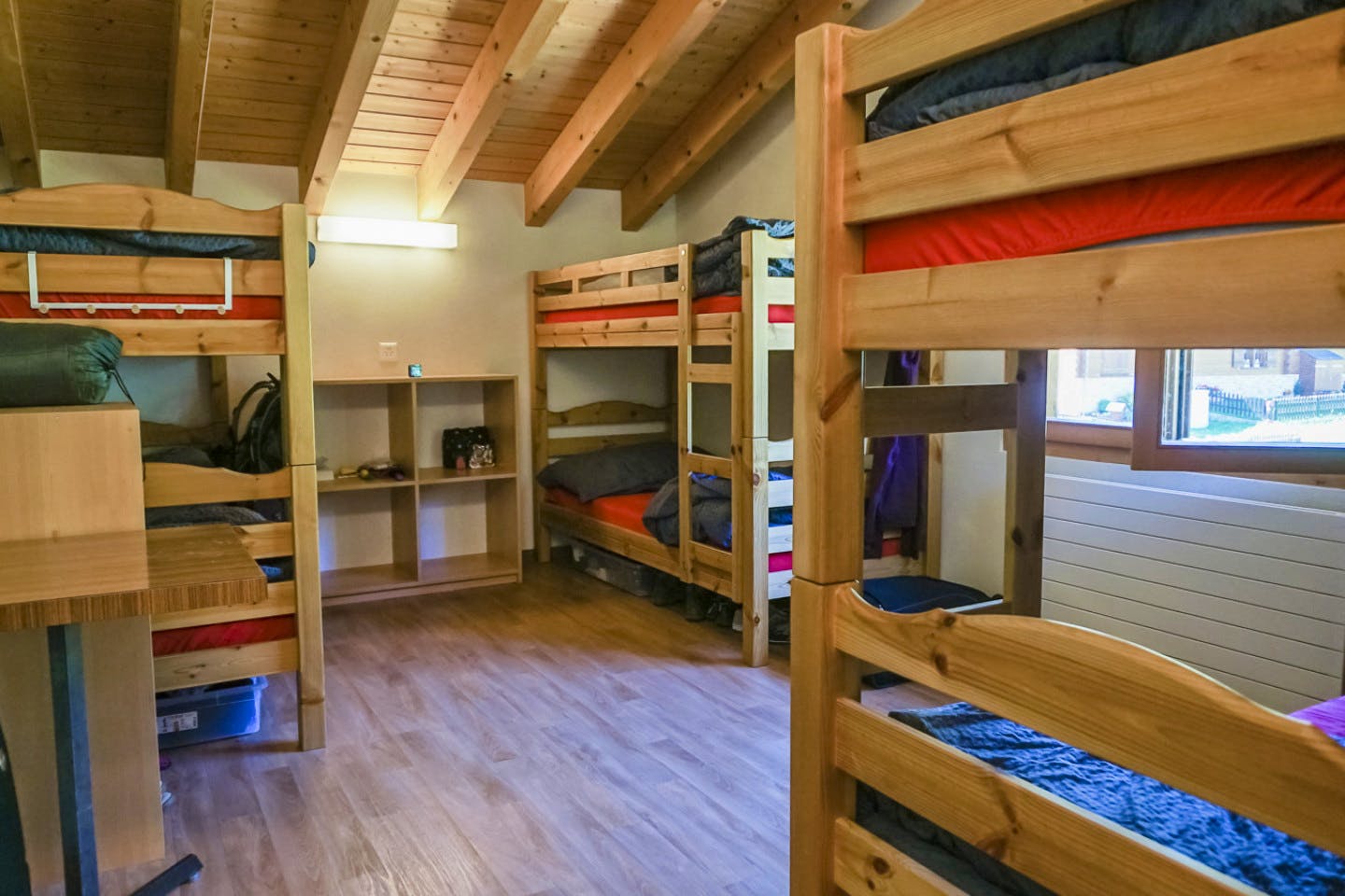  Bed In A 6-Bed Gender Separated Room  -  Cozy Chalet Overlooking the Alps w/ Garden + Coworking  - Gallery -  22