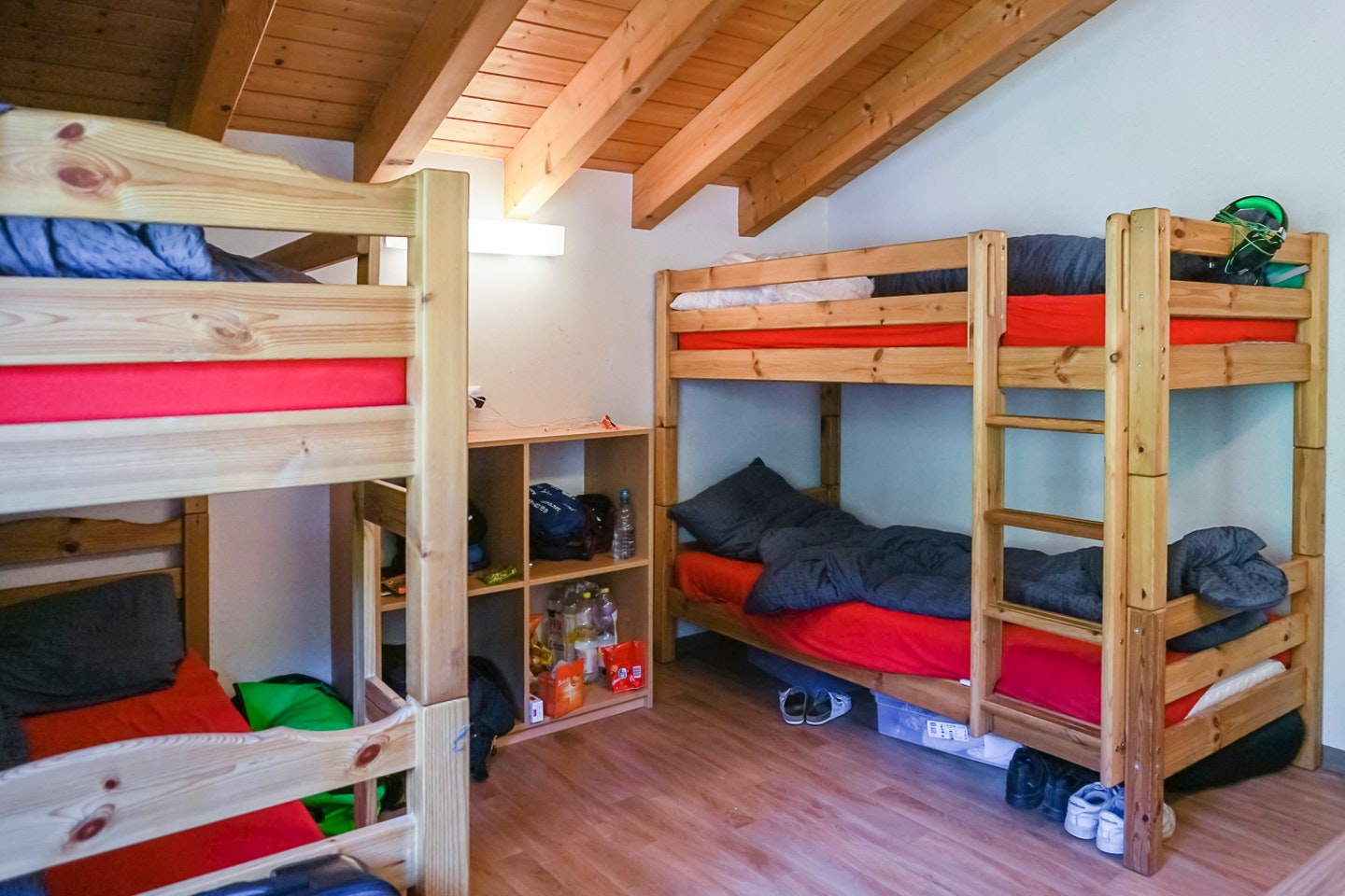  Bed In A 6-Bed Gender Separated Room  -  Cozy Chalet Overlooking the Alps w/ Garden + Coworking  - Gallery -  19