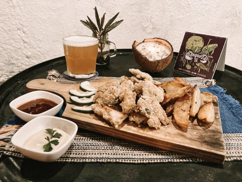 Tropical Style Coliving Complex w/ Coworking + Bar  - Gallery -  5