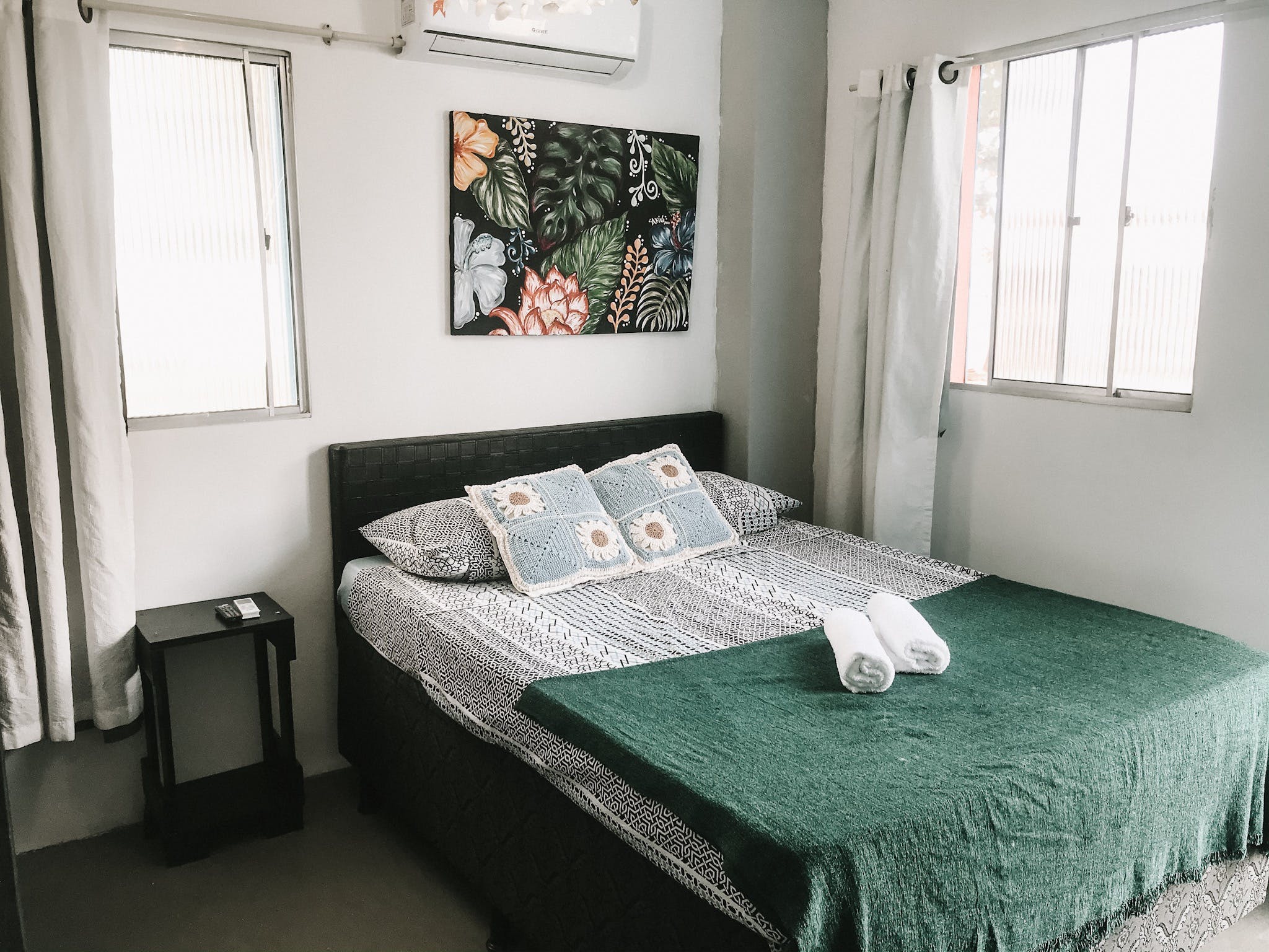  Private Quadruple Room  -  Tropical Style Coliving Complex w/ Coworking + Bar  - Gallery -  8