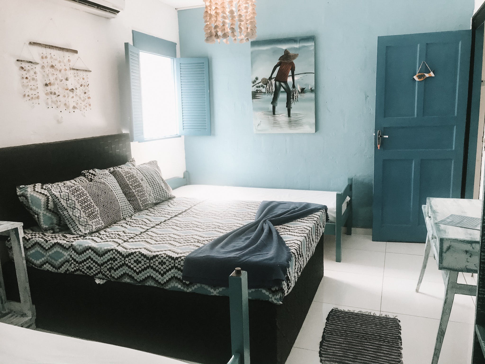  Private Quadruple Room  -  Tropical Style Coliving Complex w/ Coworking + Bar  - Gallery -  9