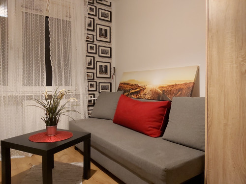 Room 3 at Grota-Roweckiego 41 in Kraków - Gallery - 13