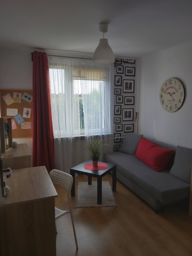 Room 3 at Grota-Roweckiego 41 in Kraków - Gallery - 21