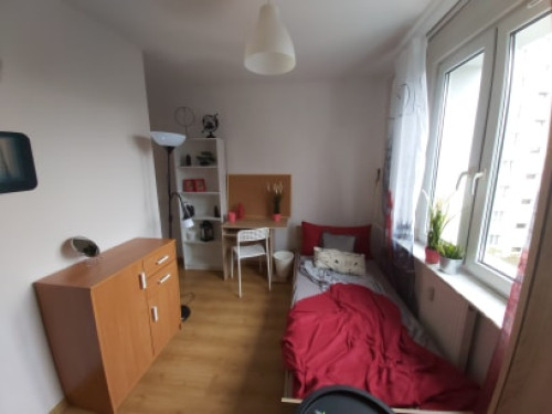 Room 4 at Grota-Roweckiego 41 in Kraków - Gallery - 16