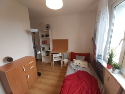 Room 4 at Grota-Roweckiego 41 in Kraków - Gallery - 11