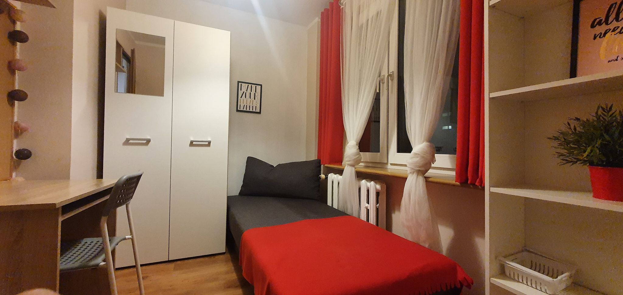 Room 1 At Promienistych 11 Street - 15