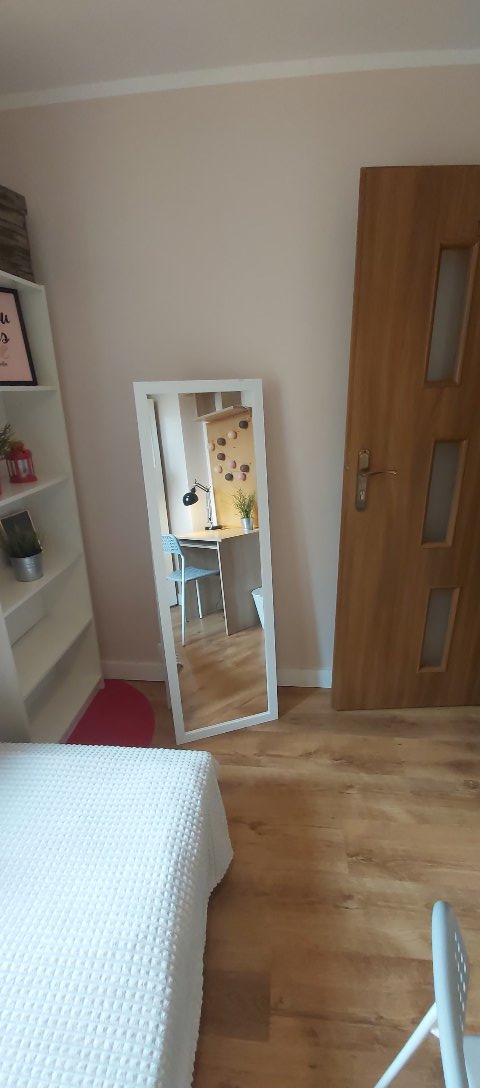 Room 1 At Promienistych 11 Street - 24