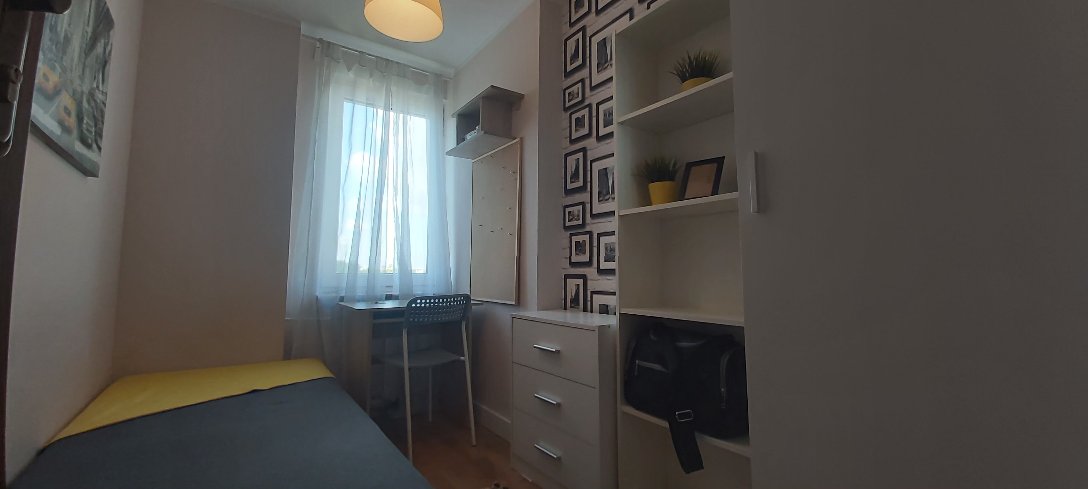 Room 3 At Promienistych 11 Street - 22