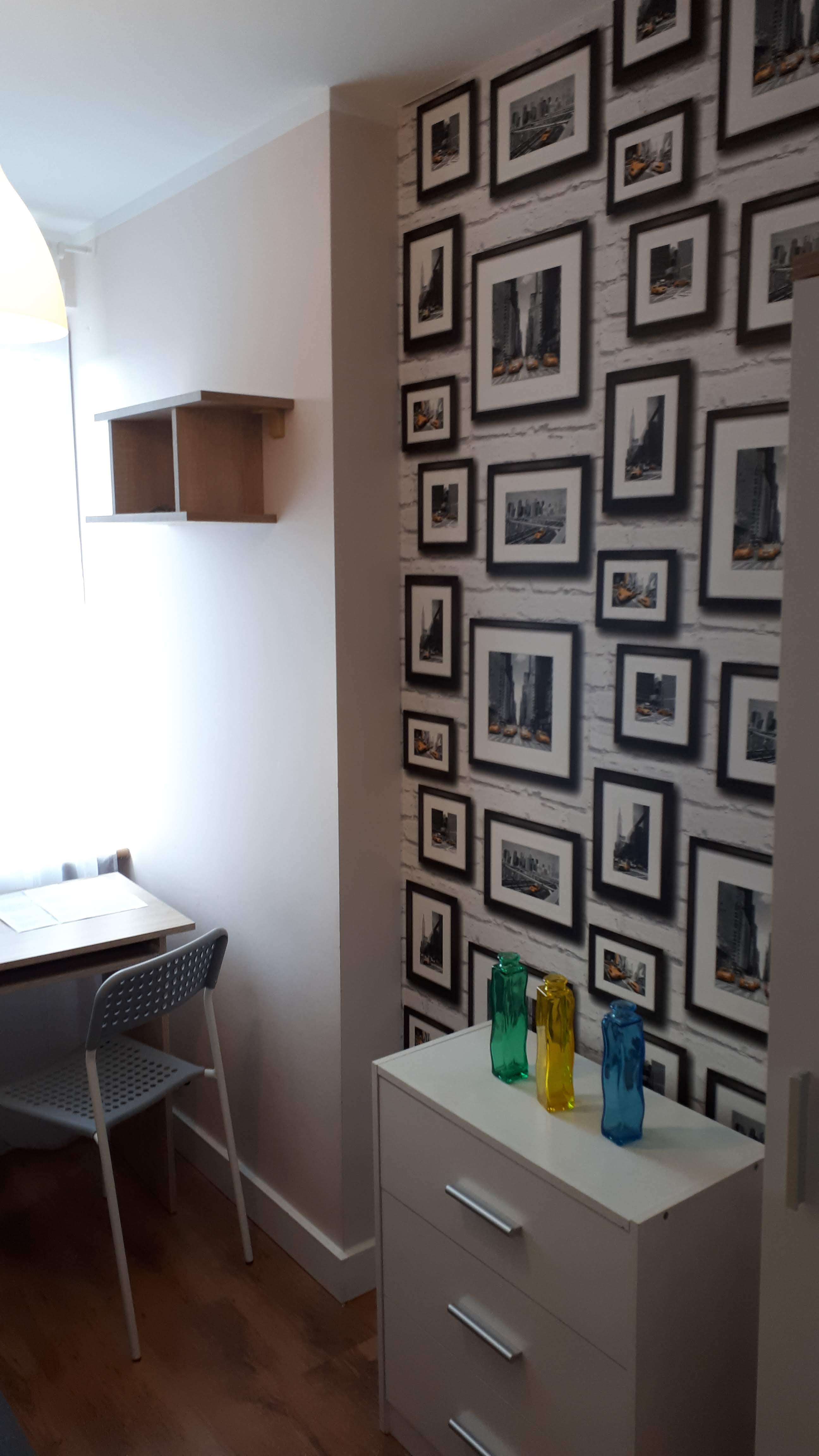 Room 3 At Promienistych 11 Street - 14