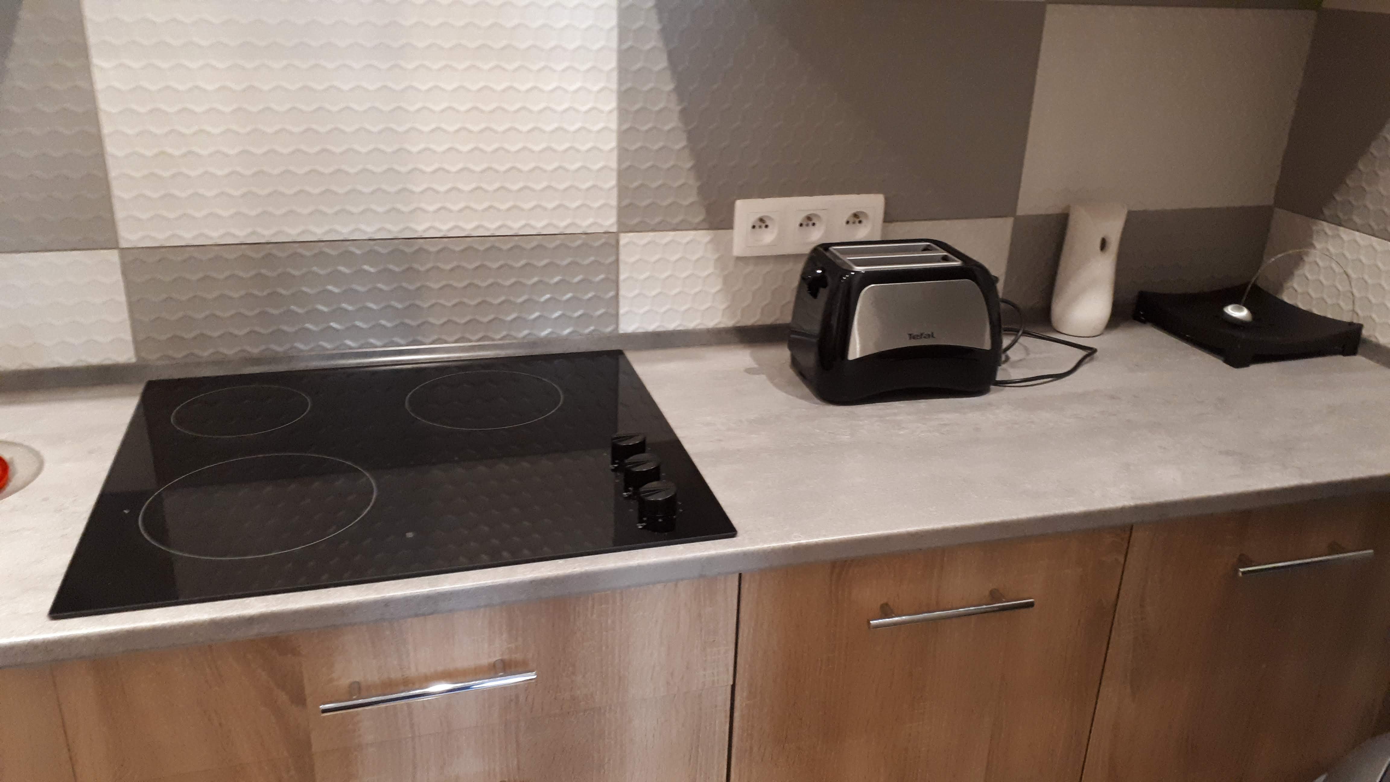 Room 5 At Promienistych 11 Street - 1