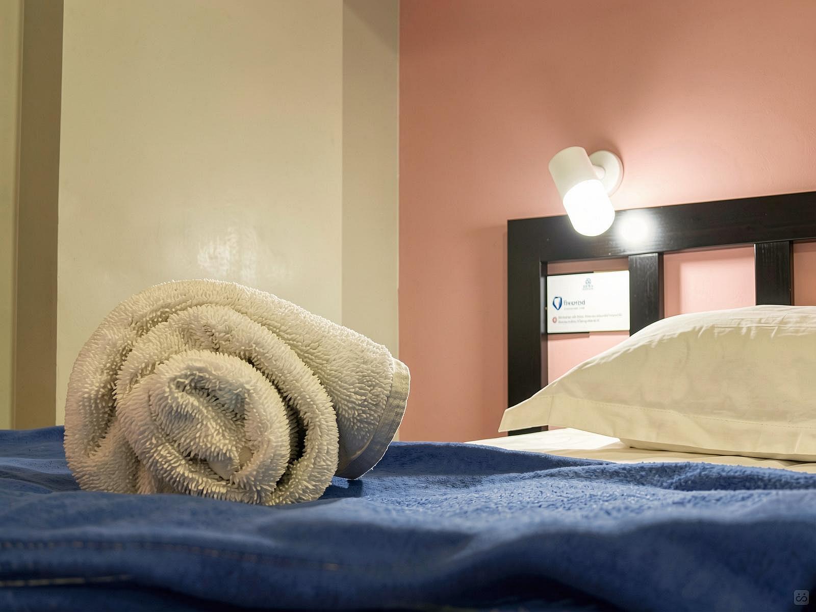 Single Bed In 18 Bed Dorm - 1
