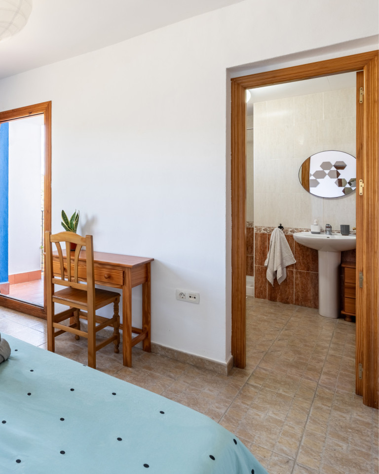 Private Room With Terrace And Shower - 5