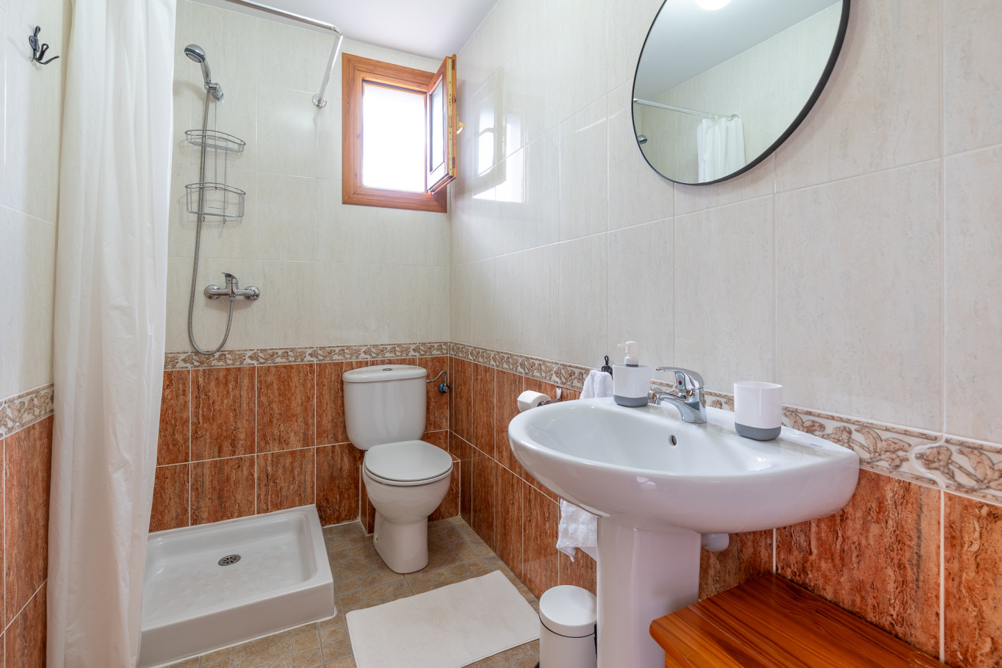Private Room With Bathroom - 6