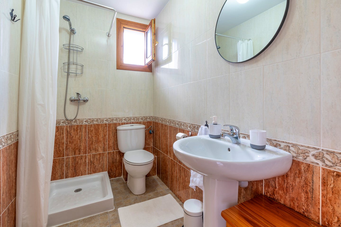 Private Room With Bathroom - 13