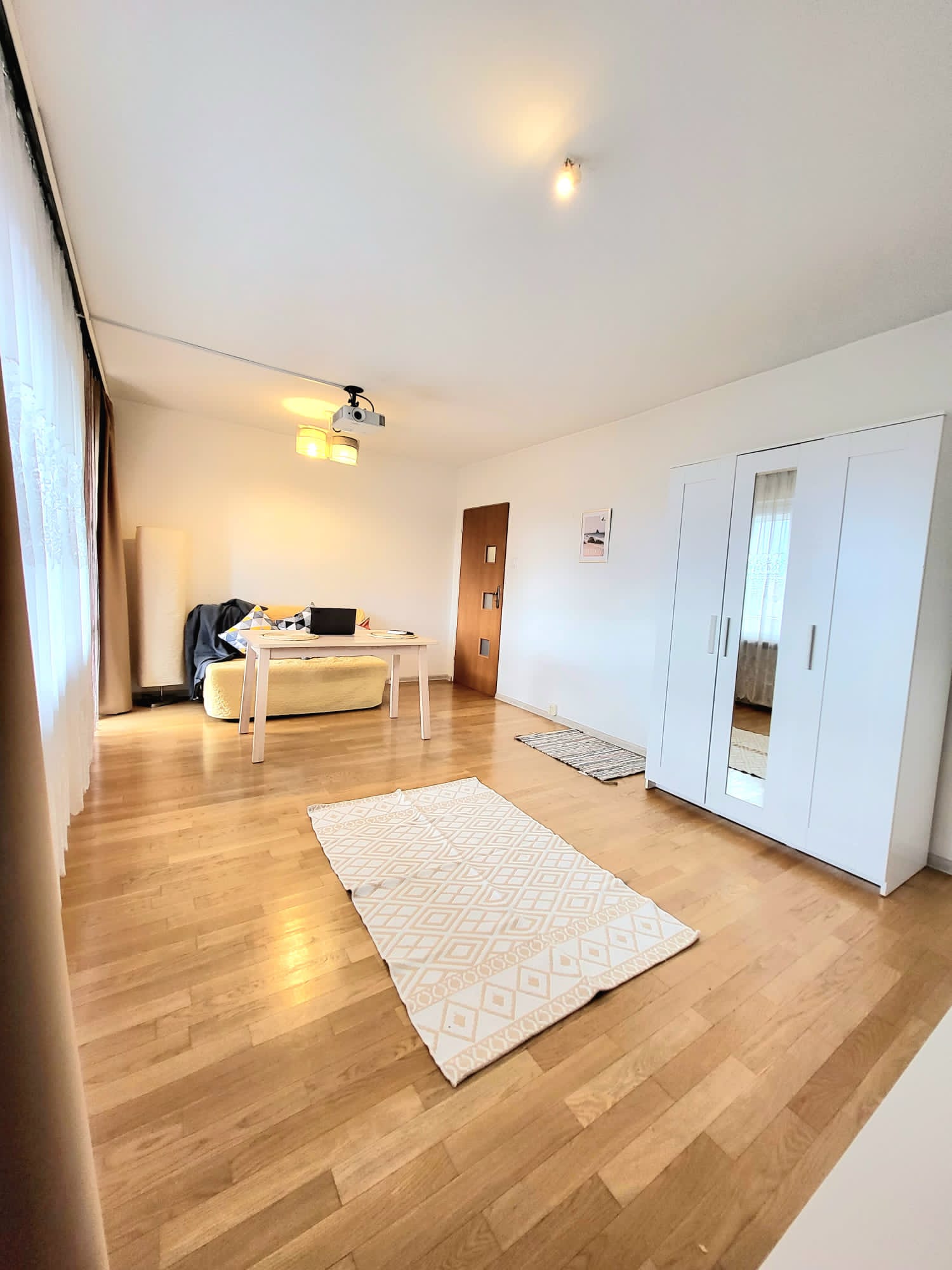 Nice Big Room With Balcony - 6