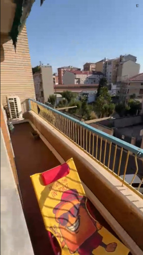 Bedroom with Balcony in Shared Apartment in Milan  - Gallery - 6